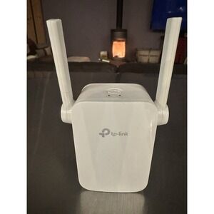 TP-Link RE105(TL-WA855RE) 300Mbps Universal WiFi Range Extender Repeater Booster
